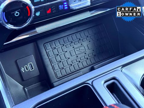 Used 2025 Ford F150 Raptor image 29