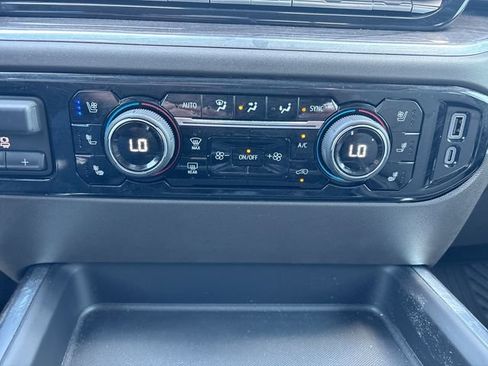 Used 2025 Chevrolet Silverado 2500 LTZ w/ LTZ Convenience Package AWD/4WD image 20
