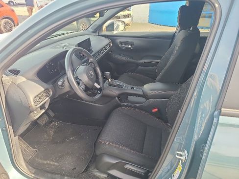 Used 2024 Honda HR-V Sport image 13