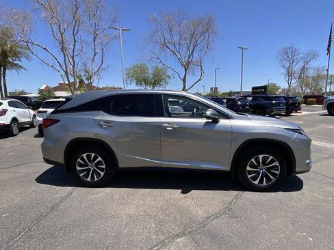 Used 2021 Lexus RX 350L Premium w/ Premium Package AWD/4WD image 2