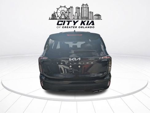 Certified 2024 Kia Telluride EX FWD image 5