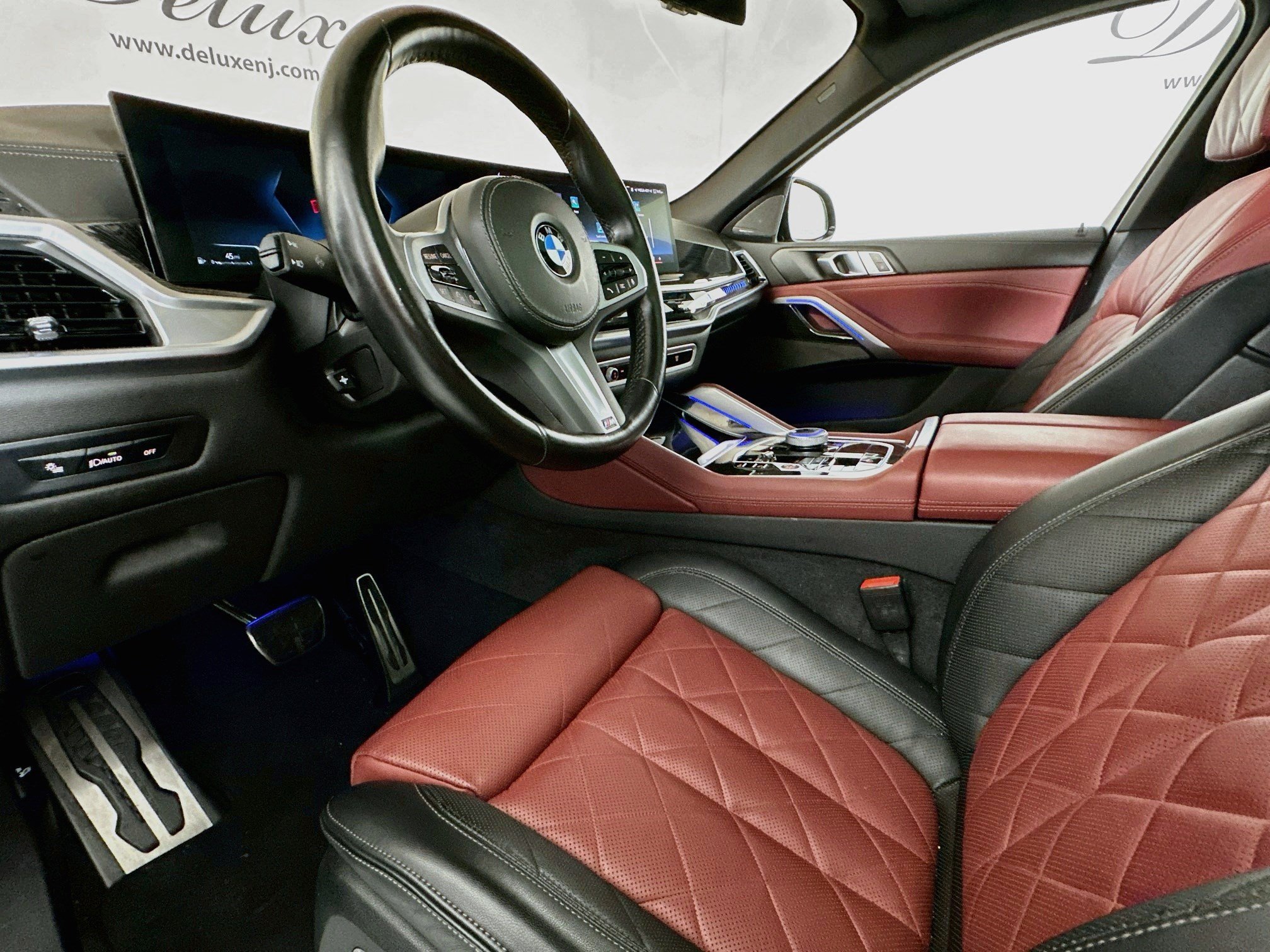 Used 2024 BMW X6 xDrive40i w/ Executive Package AWD/4WD image 7