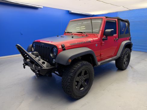 Used 2017 Jeep Wrangler Sport AWD/4WD image 4