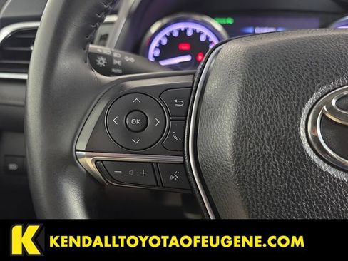 Used 2018 Toyota Camry XLE w/ Driver Assist Package FWD image 15
