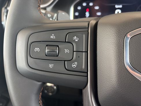 New 2026 GMC Sierra 1500 AT4 w/ AT4 Premium Package AWD/4WD image 29