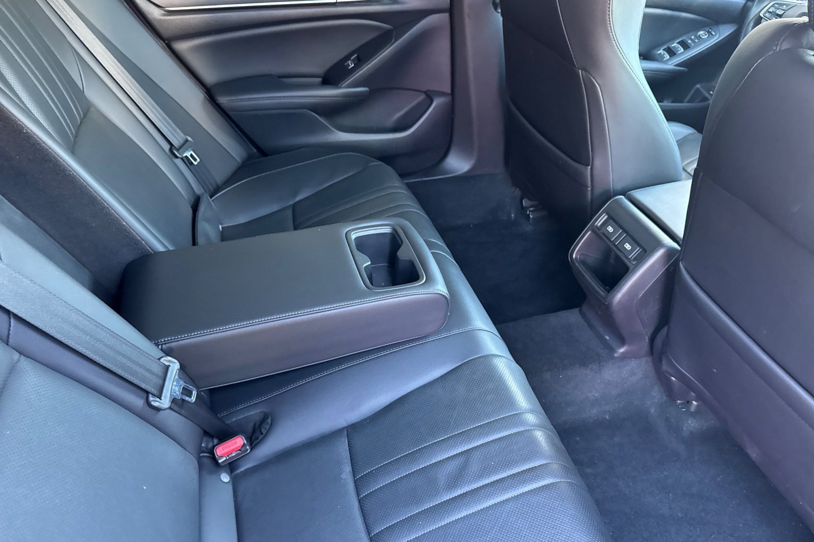 Used 2021 Honda Accord Sport Special Edition image 32