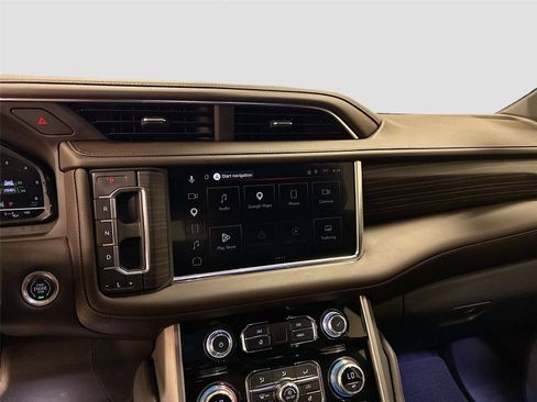 Used 2023 GMC Yukon Denali w/ Denali Reserve Package AWD/4WD image 15