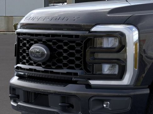 New 2026 Ford F250 Lariat AWD/4WD image 17
