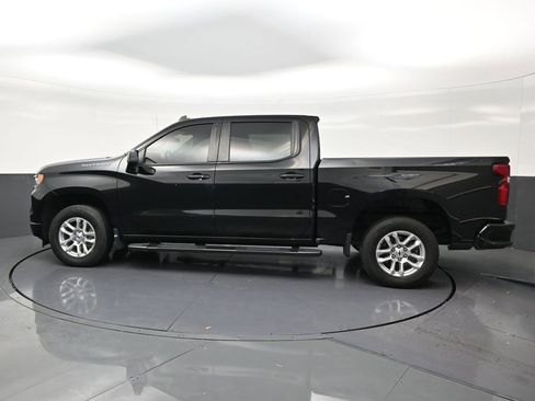 Used 2023 Chevrolet Silverado 1500 RST RWD image 2