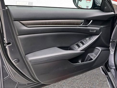 Used 2019 Honda Accord EX-L image 20