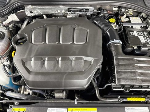 Used 2023 Volkswagen Golf 20th Anniversary Edition AWD/4WD image 30