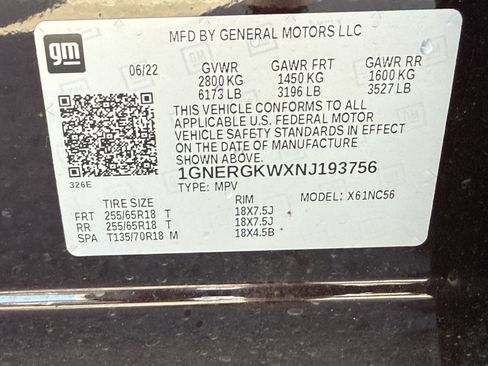 Used 2022 Chevrolet Traverse LT FWD image 17