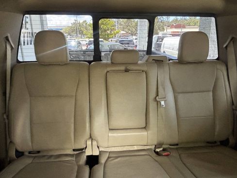Used 2017 Ford F250 Lariat w/ Lariat Value Package AWD/4WD image 29