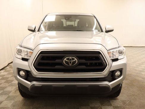 Used 2022 Toyota Tacoma SR5 image 4