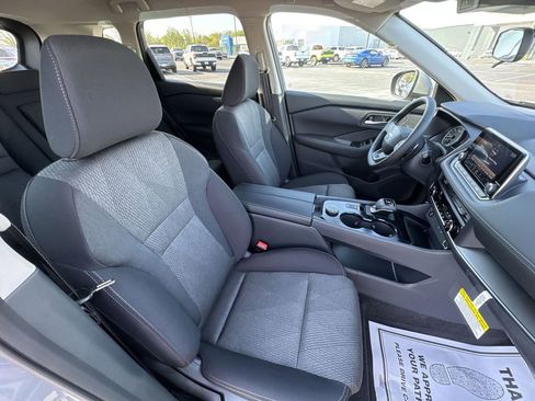New 2026 Nissan Rogue SV image 23