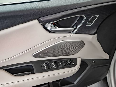Certified 2026 Acura RDX SH-AWD w/ Advance Package image 18