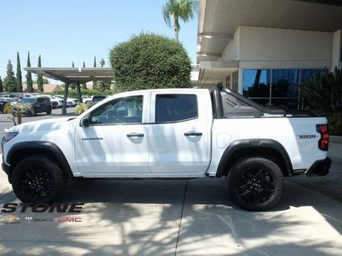 New 2025 Chevrolet Colorado Trail Boss w/ Midnight Edition image 5