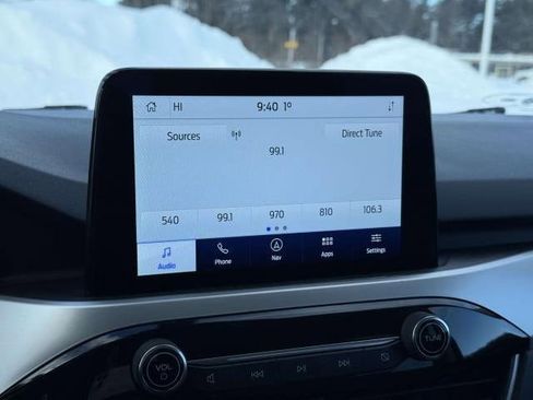 Used 2020 Ford Escape SE image 23