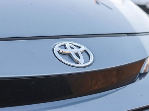 Used 2020 Toyota Corolla SE image 12