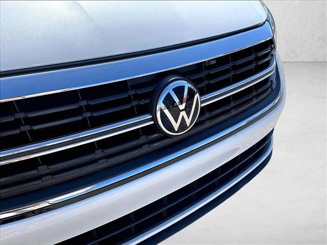 Used 2023 Volkswagen Jetta SE FWD image 27