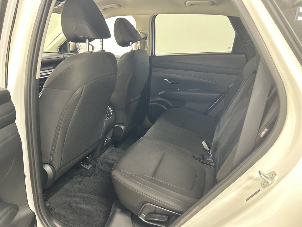 Used 2025 Hyundai Tucson SEL AWD/4WD image 19
