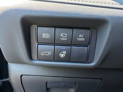 New 2026 Toyota Highlander Limited AWD/4WD image 31