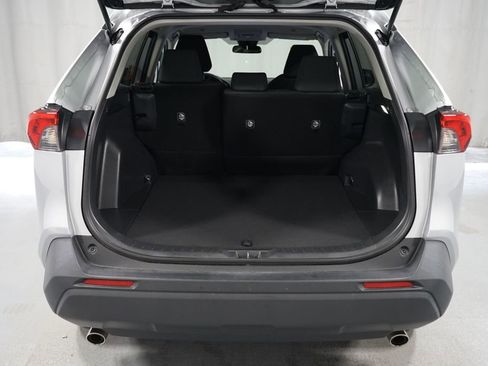 Certified 2025 Toyota RAV4 LE image 32
