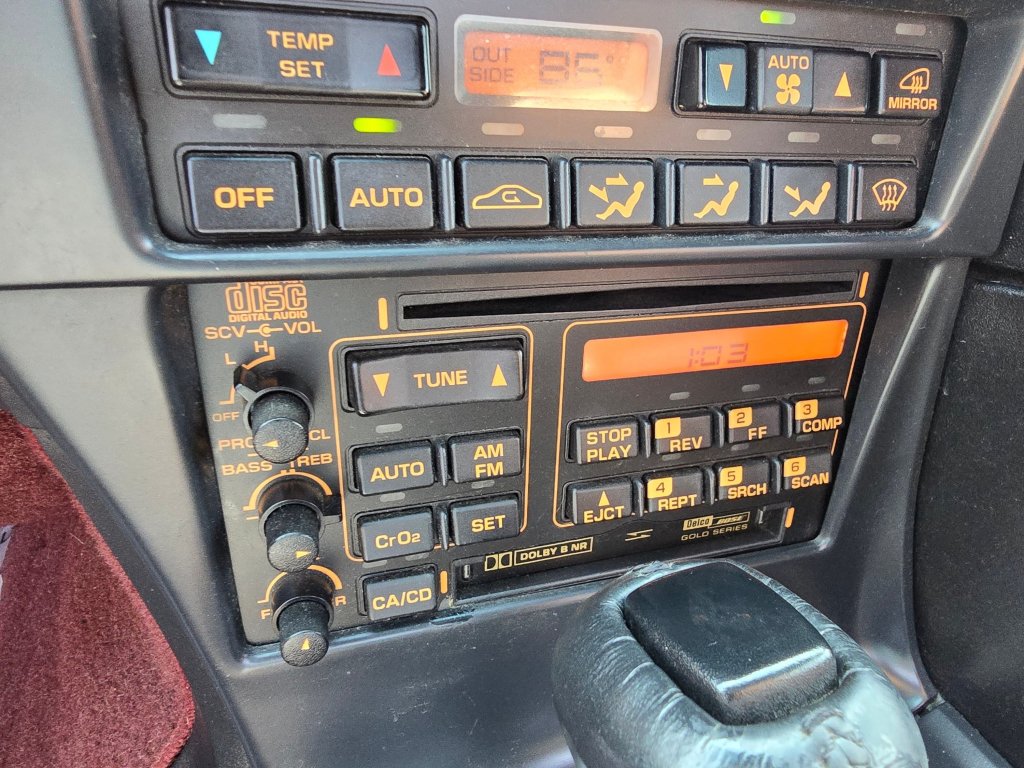 Used 1993 Chevrolet Corvette Convertible RWD image 9