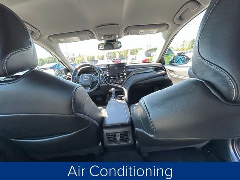 Used 2023 Toyota Camry XSE image 22