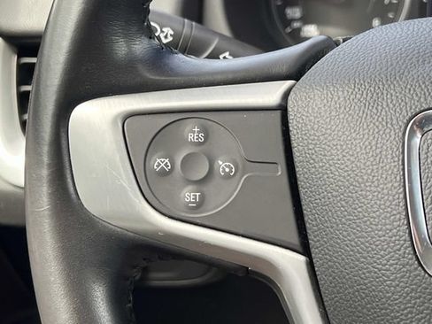 Used 2019 GMC Terrain SLE w/ Driver Convenience Package FWD image 25