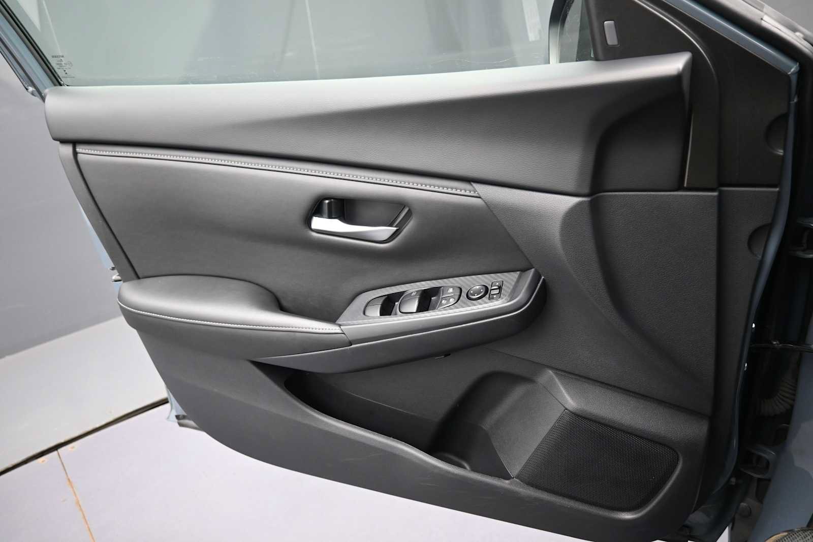 Used 2024 Nissan Sentra SV w/ All-Weather Package FWD image 11