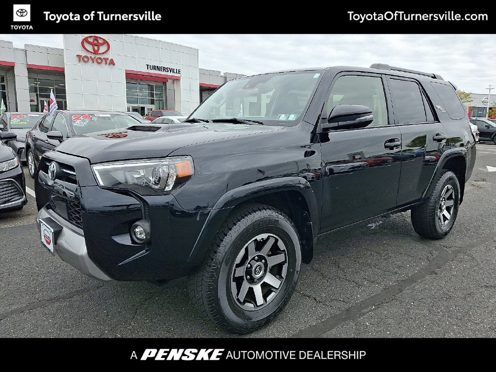 Used 2024 Toyota 4Runner TRD Off-Road Premium w/ Off Road Premium Plus Package AWD/4WD image 1