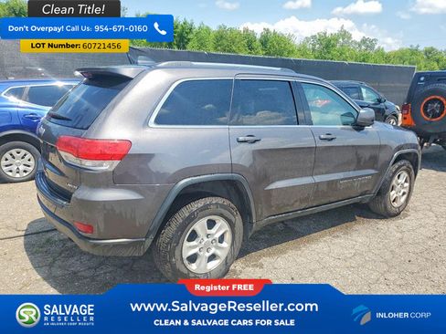 Used 2017 Jeep Grand Cherokee Laredo w/ Quick Order Package 23E AWD/4WD image 4