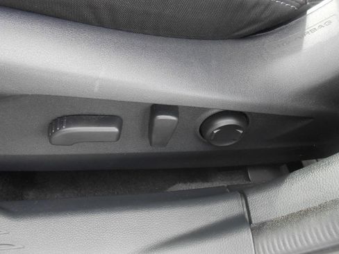 Used 2021 Subaru Legacy Premium image 19