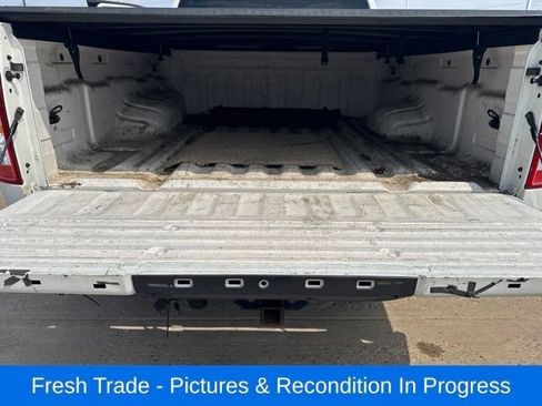 Used 2014 Nissan Frontier S RWD image 17