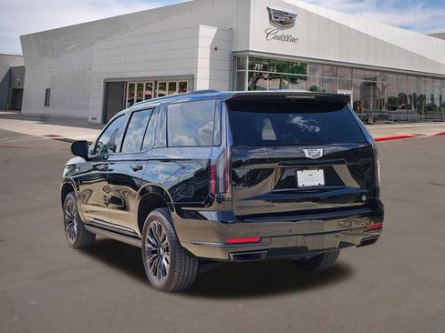 Used 2025 Cadillac Escalade Sport w/ LPO, ONYX Package AWD/4WD image 4
