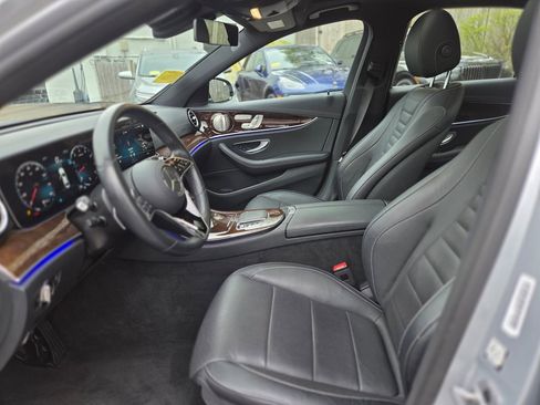 Used 2022 Mercedes-Benz E 350 4MATIC Sedan image 18