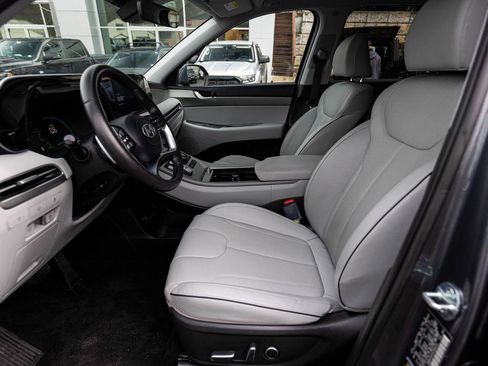 Used 2025 Hyundai Palisade SEL AWD/4WD image 25
