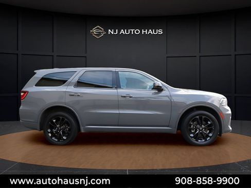 Used 2022 Dodge Durango SXT w/ Blacktop Package AWD/4WD image 12