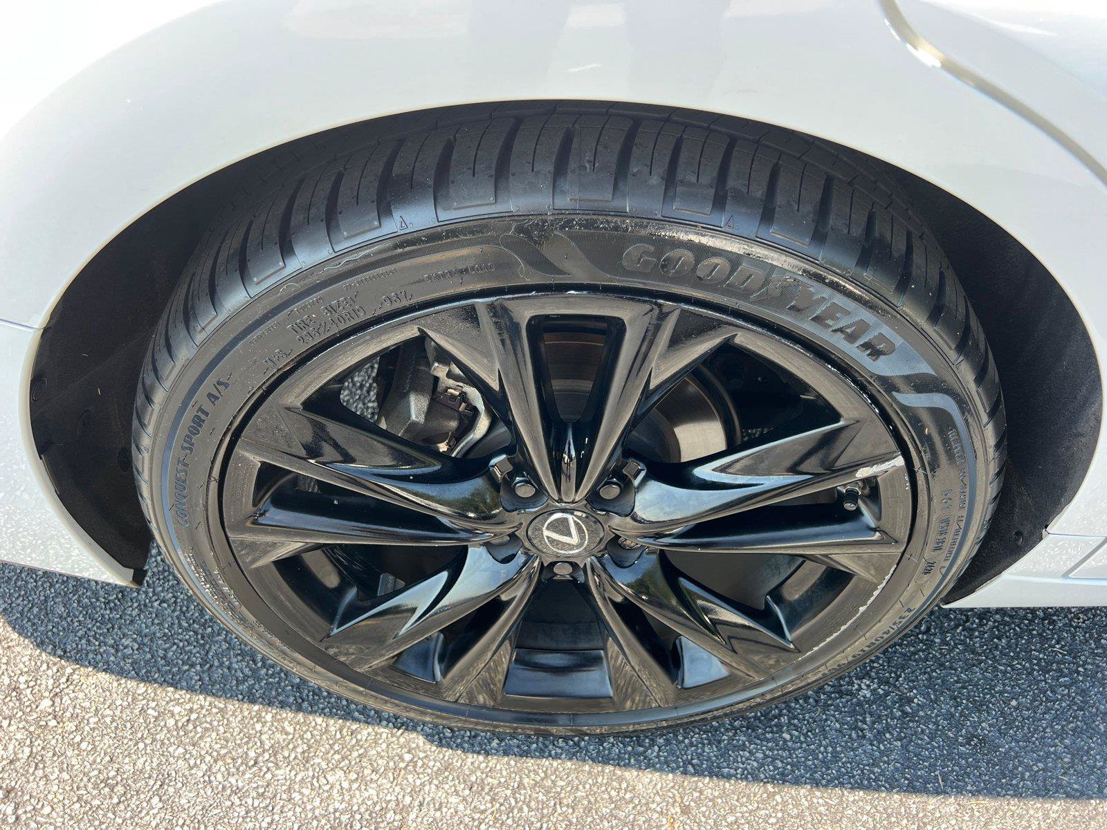 Certified 2022 Lexus ES 350 F Sport w/ Accessory Package FWD image 17