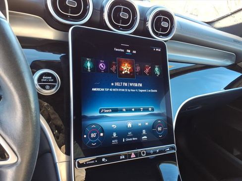 Certified 2023 Mercedes-Benz GLC 300 4MATIC image 18