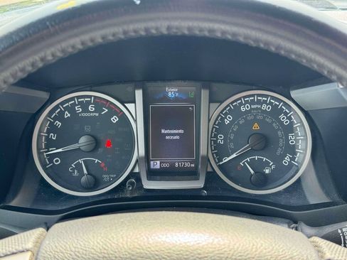 Used 2022 Toyota Tacoma SR5 AWD/4WD image 26