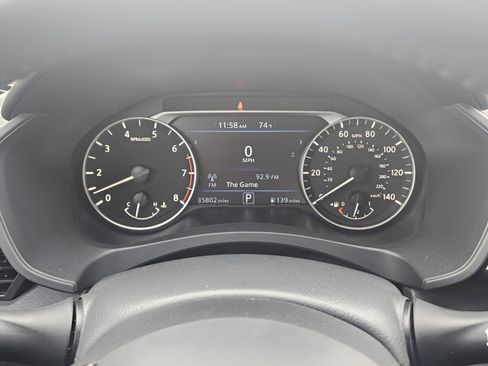 Used 2023 Nissan Altima 2.5 SR AWD/4WD image 23