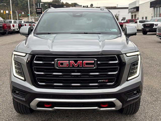Certified 2025 GMC Yukon AT4 w/ Technology Package AWD/4WD image 8