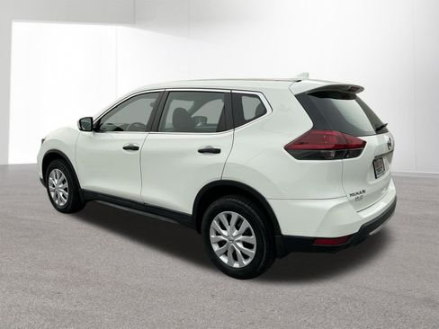Used 2019 Nissan Rogue S AWD/4WD image 5
