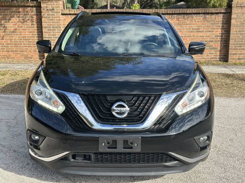 Used 2017 Nissan Murano Platinum w/ Platinum Technology Package FWD image 3