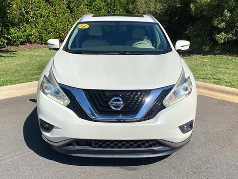 Used 2016 Nissan Murano Platinum w/ Platinum Technology Package AWD/4WD image 2