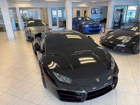 Used 2019 Lamborghini Huracan LP 580-2 RWD image 43