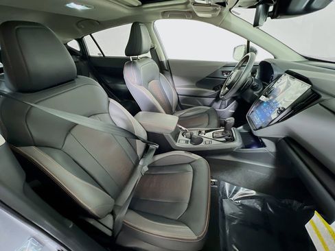 Certified 2025 Subaru Crosstrek 2.5i Limited w/ Popular Package #3A image 24