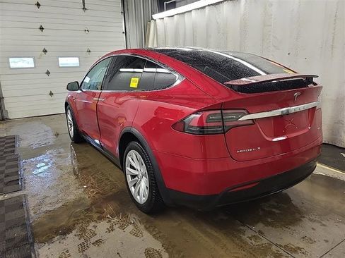 Used 2016 Tesla Model X 90D image 3